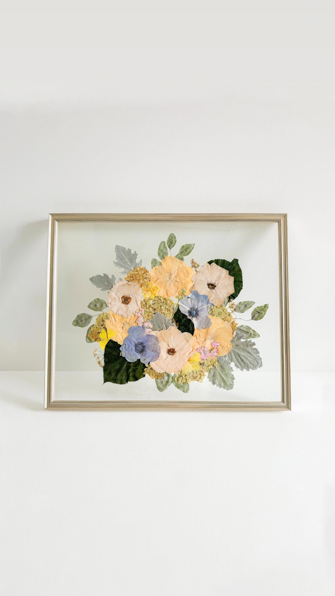 16x20 Custom Pressed Flower Frame