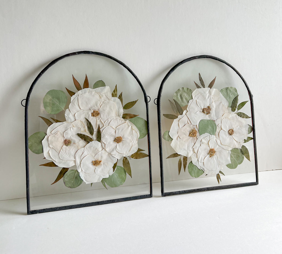 14×14 Arch Custom Pressed Flower Frame